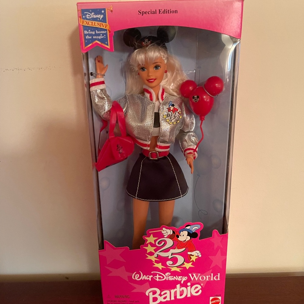 Barbie Walt Disney World 25 Doll
